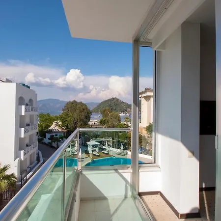 Munamar Beach Resıdence İçmeler