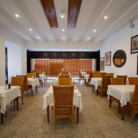Hotel Munamar Beach